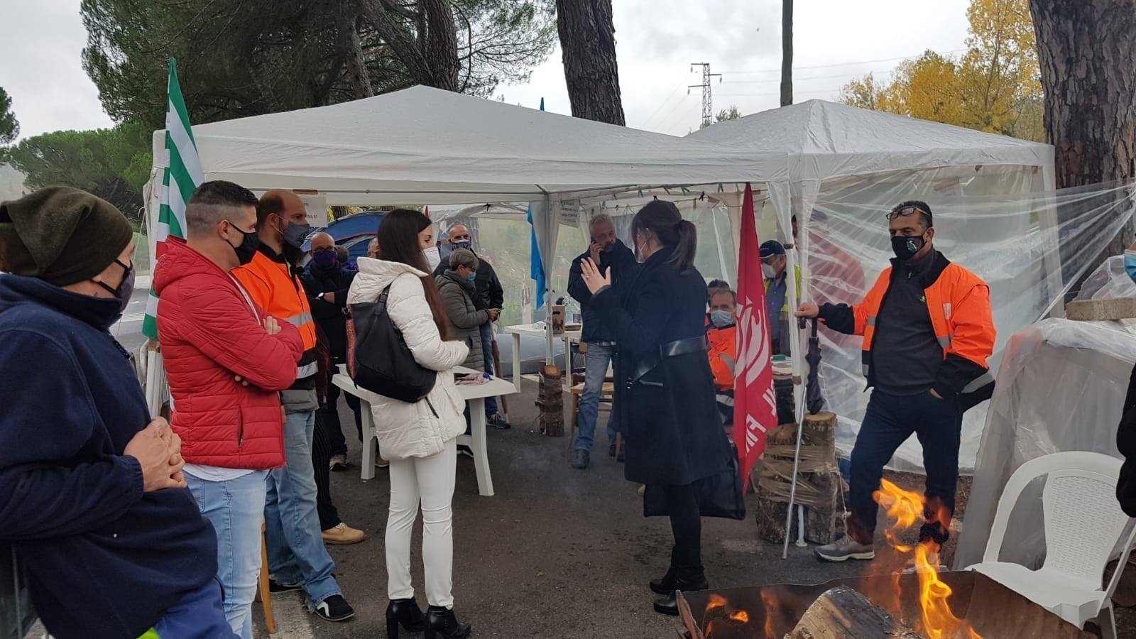 INCONTRO CON I LAVORATORI DEL CEMENTIFICIO EX SACCI IN PRESIDIO E CONVOCAZIONE DEL TAVOLO DI CRISI IN REGIONE