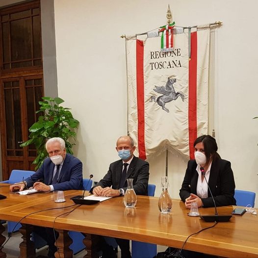 2.5 milioni di euro per garantire a scuole, studentesse e studenti di potersi connettere.