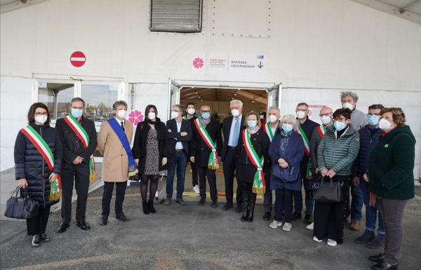 VISITA AL NUOVO CENTRO PER LE VACCINAZIONI DI PONTEDERA