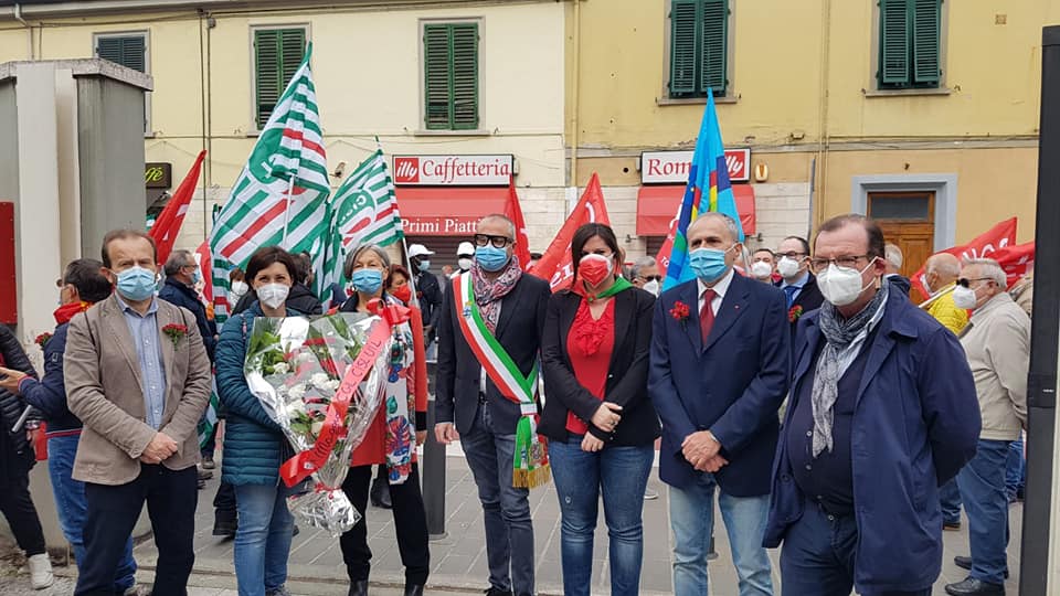 Grazie alle lavoratrici e ai lavoratori della sanità