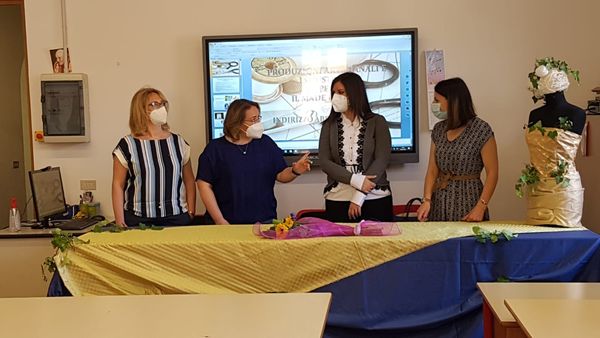 LA SCUOLA CONTRO LE DISCRIMINAZIONI, I PREGIUDIZI E GLI STEREOTIPI