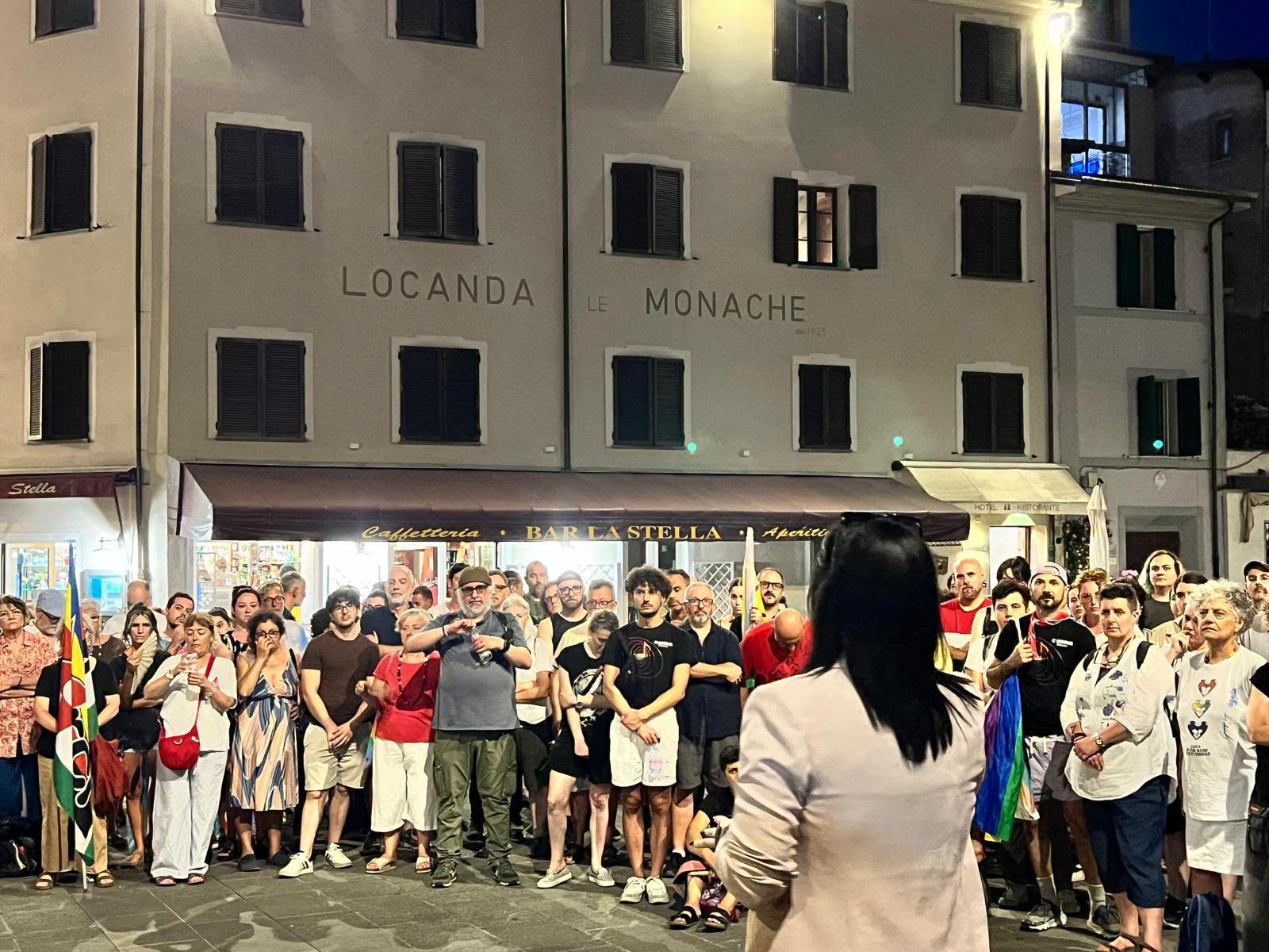 a Camaiore per partecipare al momento di ricordo di una tragedia che ha colpito profondamente tutta la comunità